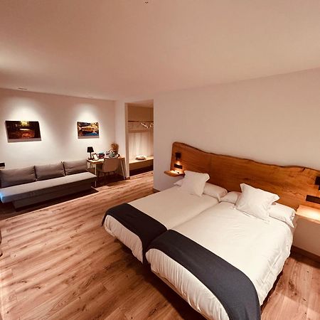 A Reigada Hotel Restaurante Grandas de Salime Kültér fotó