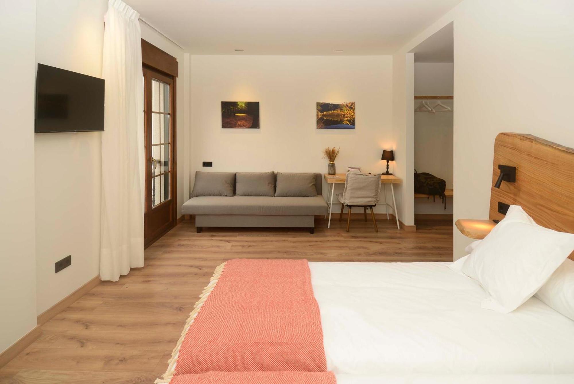 A Reigada Hotel Restaurante Grandas de Salime Kültér fotó